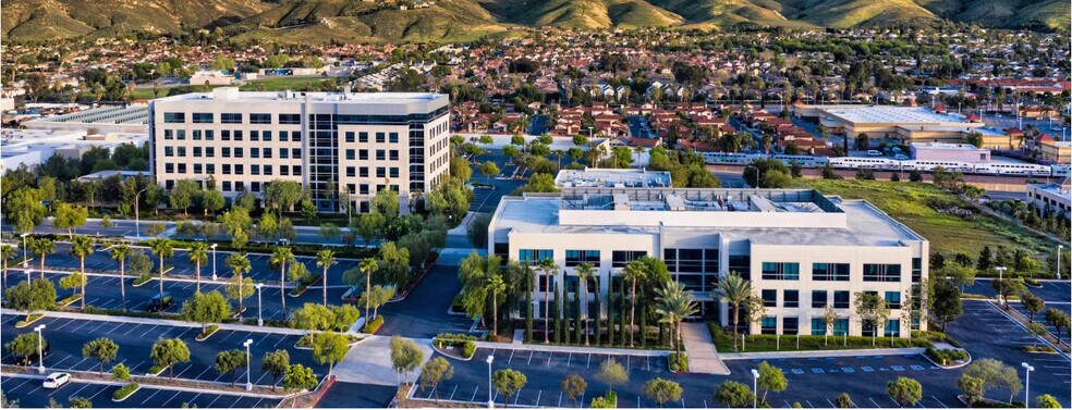 More Photos Of 255 E Rincon St, Corona Unknown For Lease
