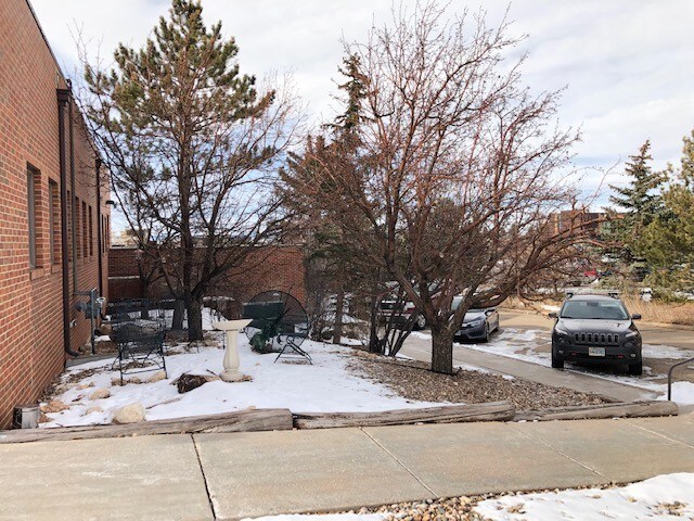 More Photos Of 204 McCollum St, Laramie Medical For Lease