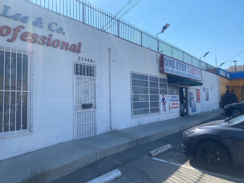 More Photos Of 22540 S Western Ave, Torrance Auto Repair For Lease