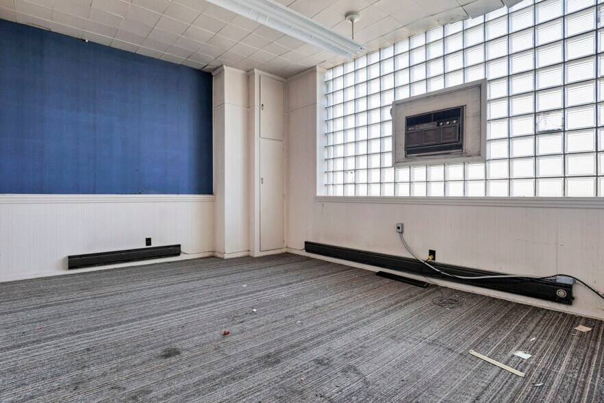 More Photos Of 435 N Elizabeth St, Lima Warehouse For Sale