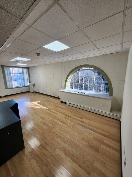 More Photos Of 440 60th St, West New York Apartments For Lease