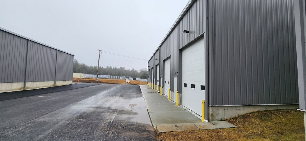 More Photos Of 41 Nooseneck Hill Rd, West Greenwich Warehouse For Lease