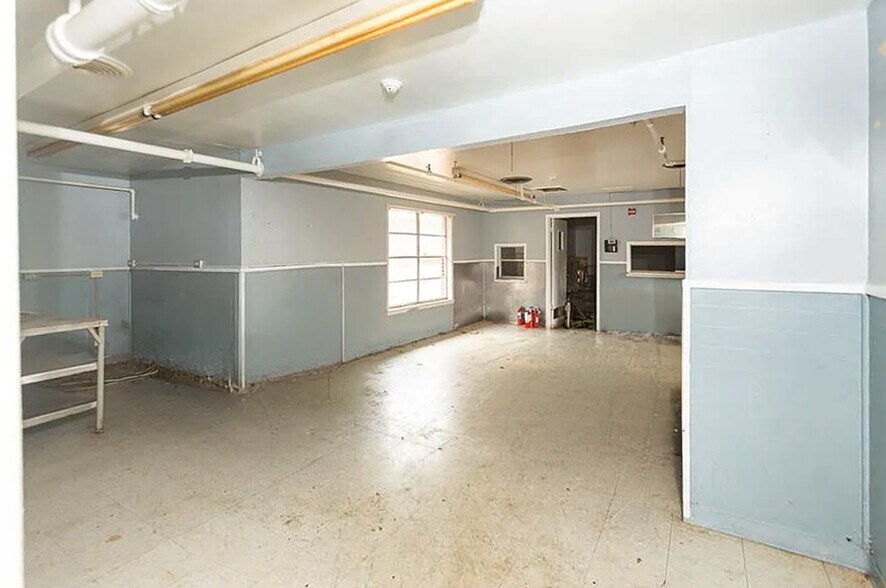 More Photos Of 109-111 S 33rd St, Temple Assisted Living For Sale