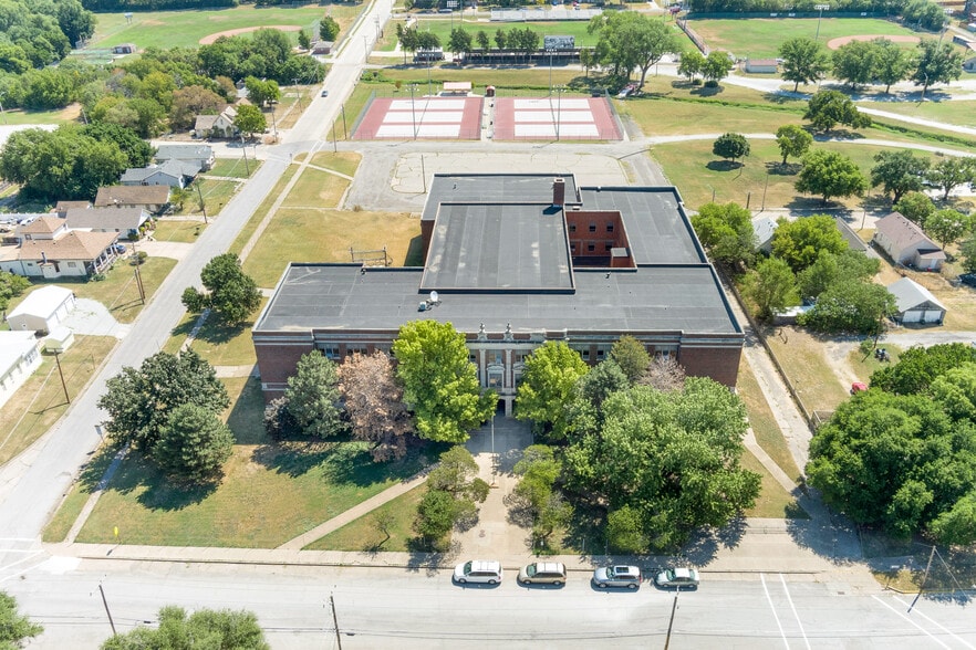 More Photos Of 311 N A St, Wellington Schools For Sale