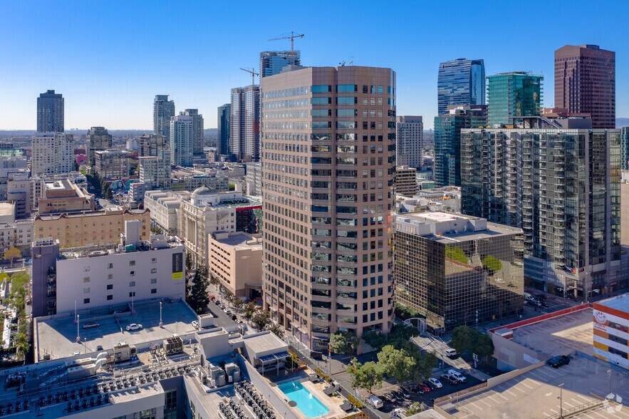 More Photos Of 801 S Grand Ave, Los Angeles Office For Lease