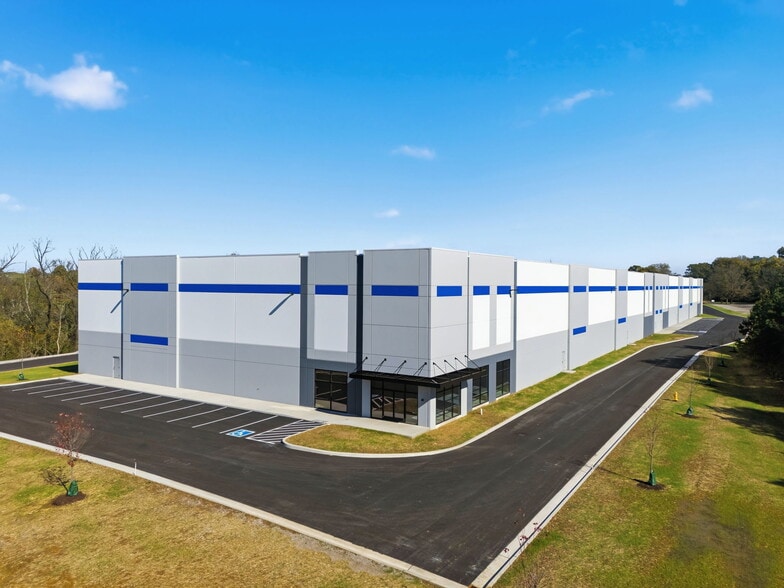 More Photos Of 100 Spontex Dr, Columbia Warehouse For Lease