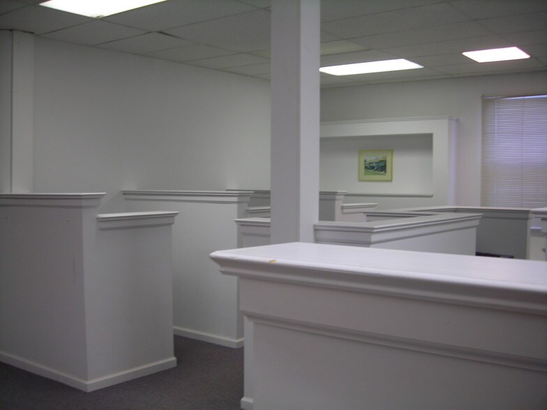 More Photos Of 280 Talcottville Rd, Vernon Medical For Lease