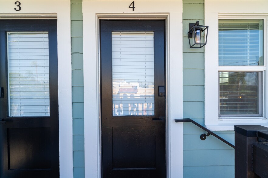 More Photos Of 2919 Ivy St, San Diego Apartments For Sale