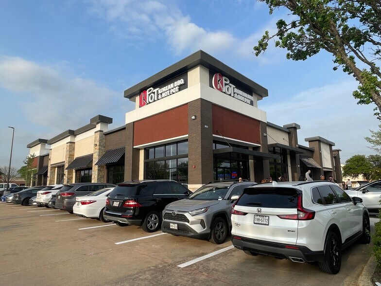 More Photos Of 1255 W Interstate 20, Arlington Restaurant For Lease