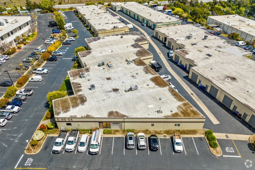 More Photos Of 100 N Hill Dr, Brisbane Light Manufacturing For Lease