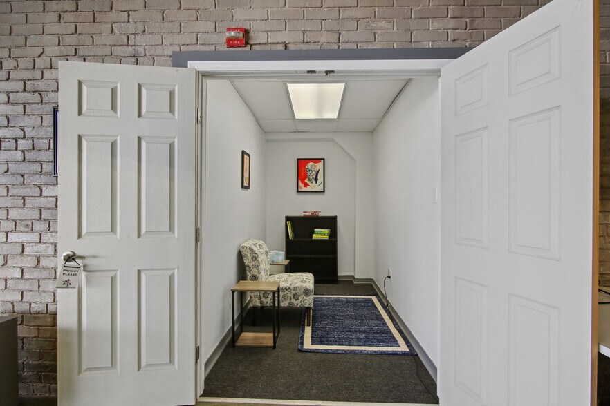 More Photos Of 1824 Oretha Castle Haley Blvd, New Orleans Office For Lease