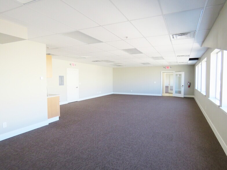 More Photos Of 2319 P51 Ct, Minden Airplane Hangar For Sale