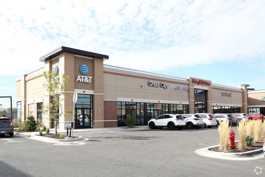More Photos Of 2600 South Wildcat Way, Woods Cross General Retail For Lease