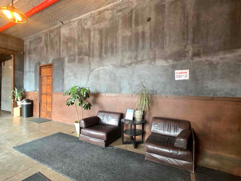 More Photos Of 195 Morgan Ave, Brooklyn Loft Creative Space For Lease