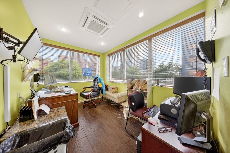 More Photos Of 13701 Northern Blvd, Flushing Storefront Retail Office For Sale