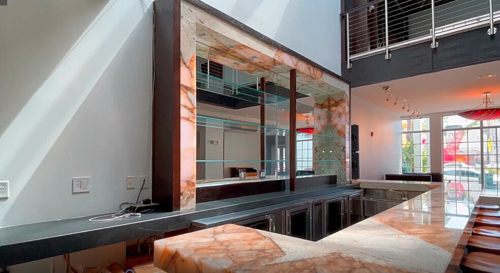 More Photos Of 1542 Washington Ave, Miami Beach Restaurant For Sale