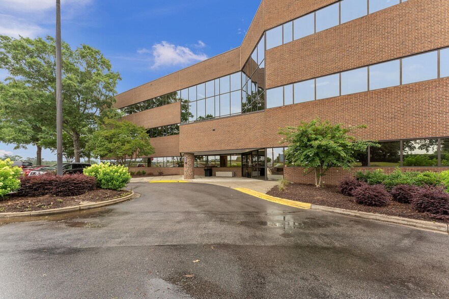 More Photos Of 1175 Cook Rd, Orangeburg Medical For Lease