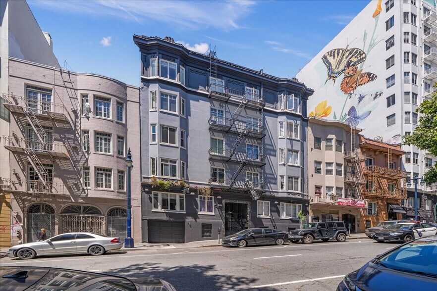 Primary Photo Of 425 Hyde St, San Francisco Apartments For Sale