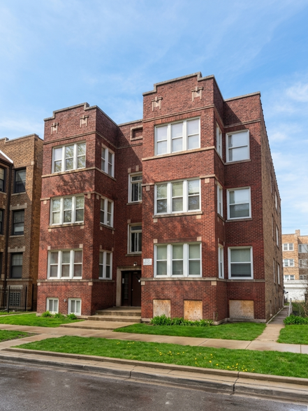 Primary Photo Of 6842 S. Merrill ave, Chicago Multifamily For Sale