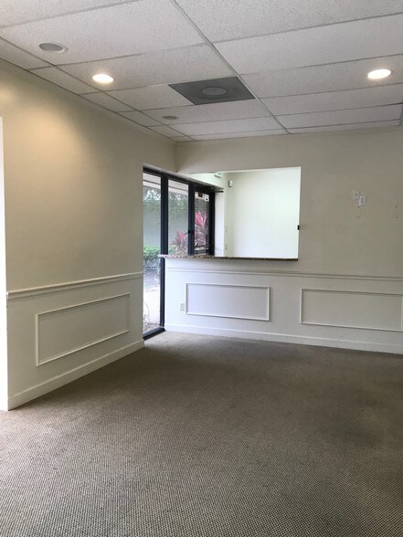 More Photos Of 1861 SE Port St Lucie Blvd, Port Saint Lucie Medical For Lease