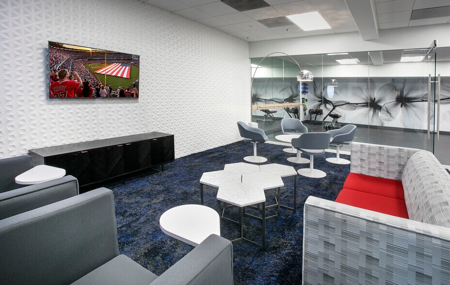 More Photos Of 1851 E 1st St, Santa Ana Office For Lease