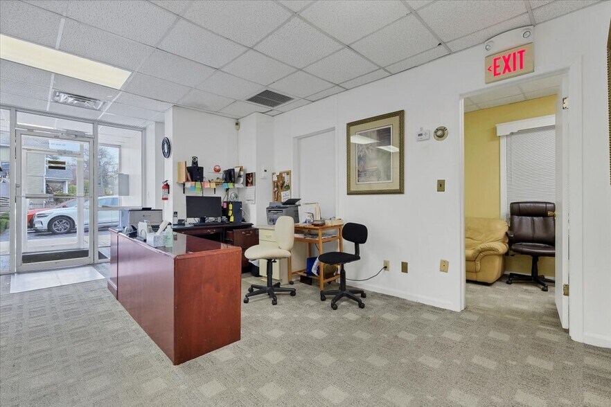 More Photos Of 100 S Highland Ave, Ossining Office For Sale