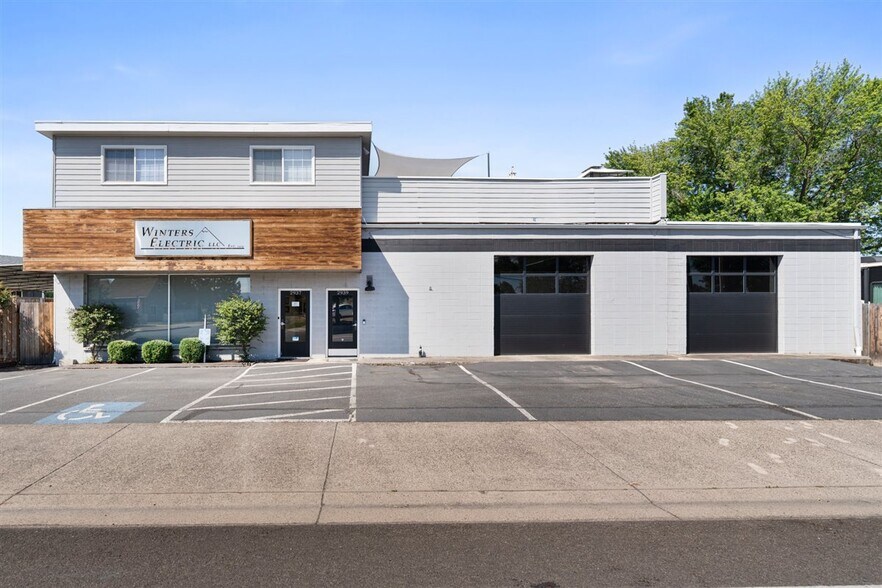 Primary Photo Of 2937 Merriman Rd, Medford Storefront Retail Residential For Sale
