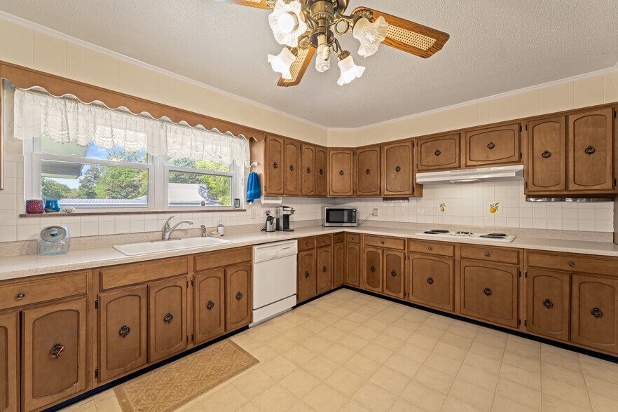 More Photos Of 3320 Bakertown Rd, Knoxville Multifamily For Sale
