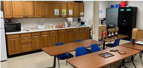 More Photos Of 2148 Depot St, Holt Manufacturing For Sale