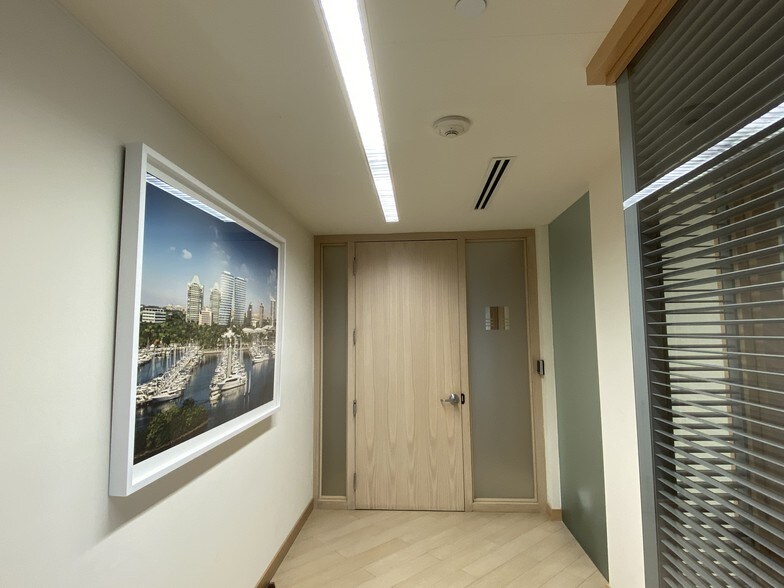 More Photos Of 2665 S Bayshore Dr, Coconut Grove Office For Lease