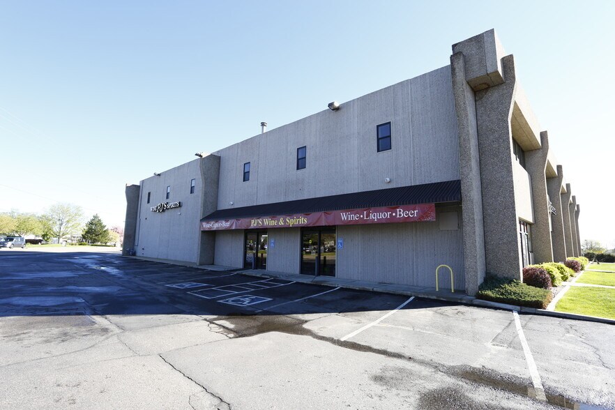 More Photos Of 665 Frontage Rd, Longmont Office For Lease