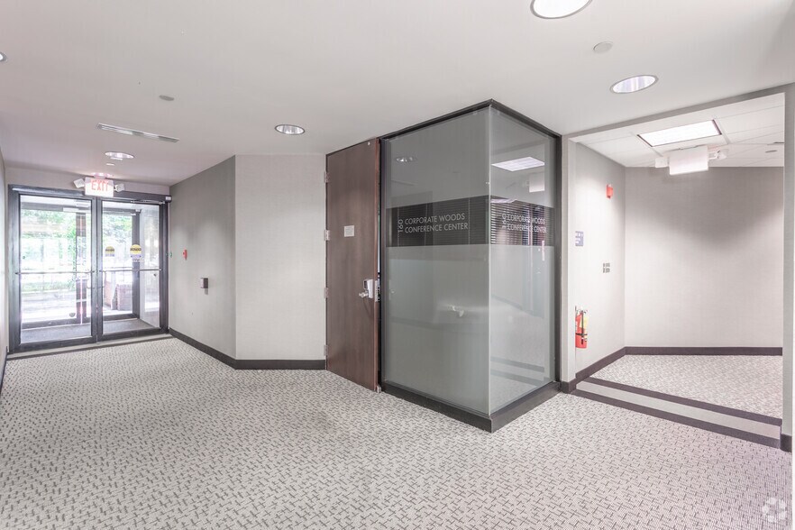 More Photos Of 5041 Corporate Woods Dr, Virginia Beach Unknown For Lease