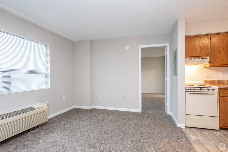 More Photos Of 4700 Westgrove St, Raleigh Apartments For Sale