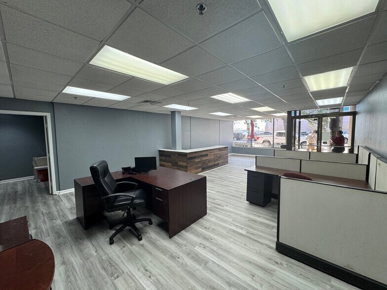 More Photos Of 233 E Bay St, Jacksonville Office For Sale