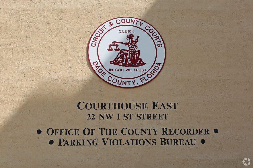 More Photos Of 22 NW 1st St, Miami Office For Sale