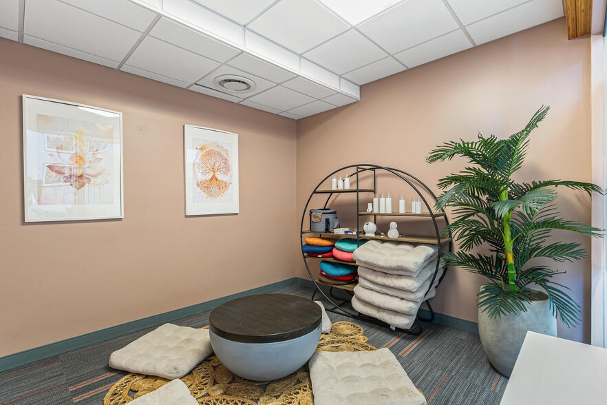 More Photos Of 2245 Curtis St, Denver Loft Creative Space For Sale