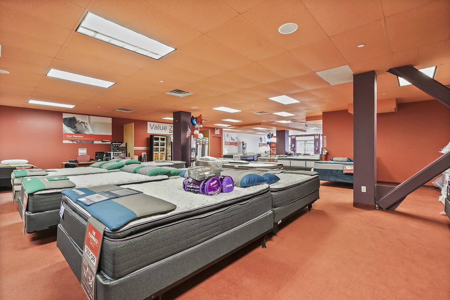 More Photos Of 3538 Junction Blvd, Corona Apartments For Sale