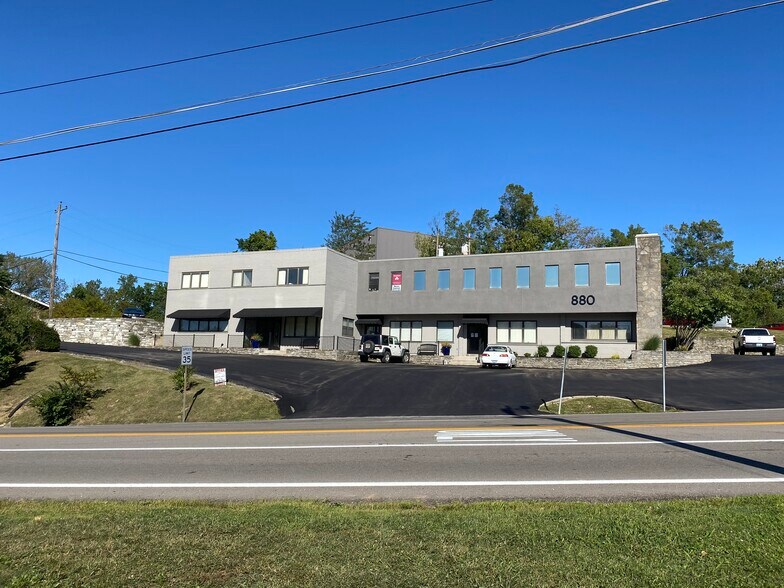 More Photos Of 880 Alexandria Pike, Fort Thomas Office For Lease