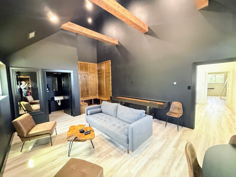 More Photos Of 1105 W Cottage Hill Pky, Celina Lodge Meeting Hall For Sale