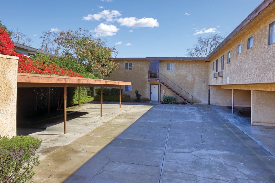 More Photos Of 7959 Bright Ave, Whittier Apartments For Sale