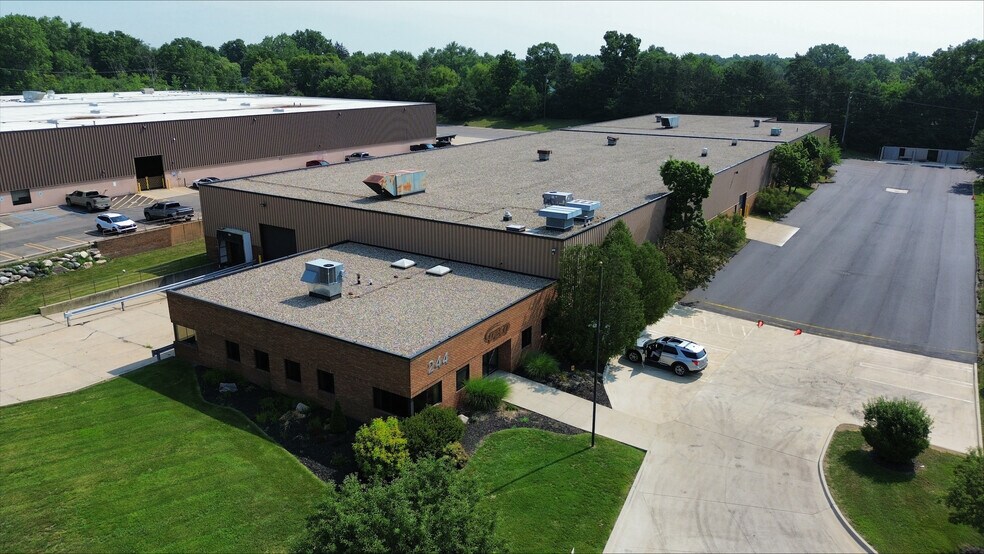 Primary Photo Of 244 Rex Blvd, Auburn Hills Warehouse For Sale