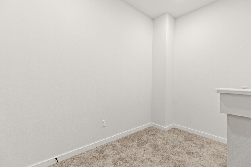More Photos Of 2600 Gattis School Rd, Round Rock Apartments For Sale