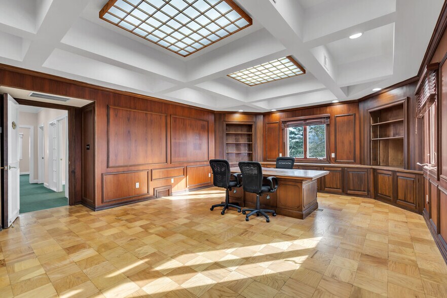 More Photos Of 1 Dag Hammarskjold Blvd, Howell Medical For Lease