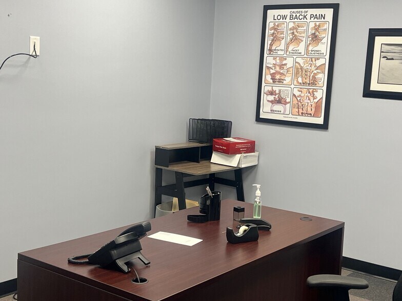 More Photos Of 82 Totowa Rd, Wayne Medical For Lease