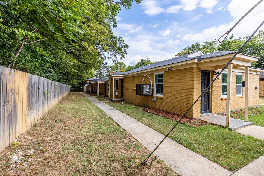 More Photos Of 1680 Kansas St, Memphis Apartments For Sale