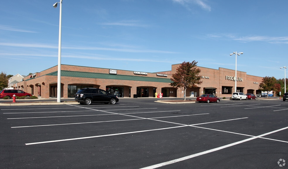 Primary Photo Of 3904-3946 Bishop Rd, Rocky Mount Storefront For Lease