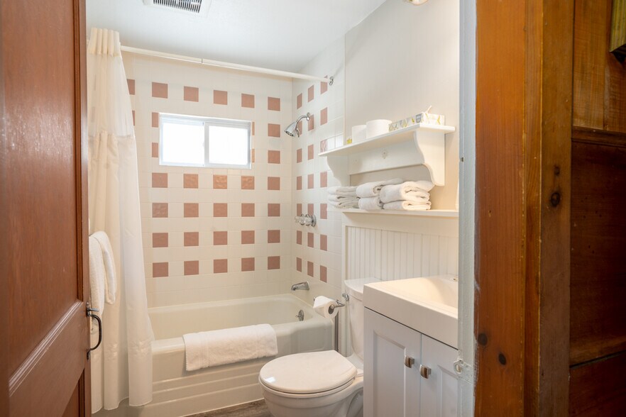 More Photos Of 2759 Vt Rt 11, Peru Hotel For Sale