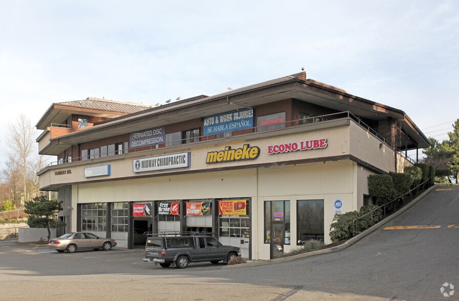 Primary Photo Of 23100 Pacific Hwy S, Des Moines General Retail For Lease