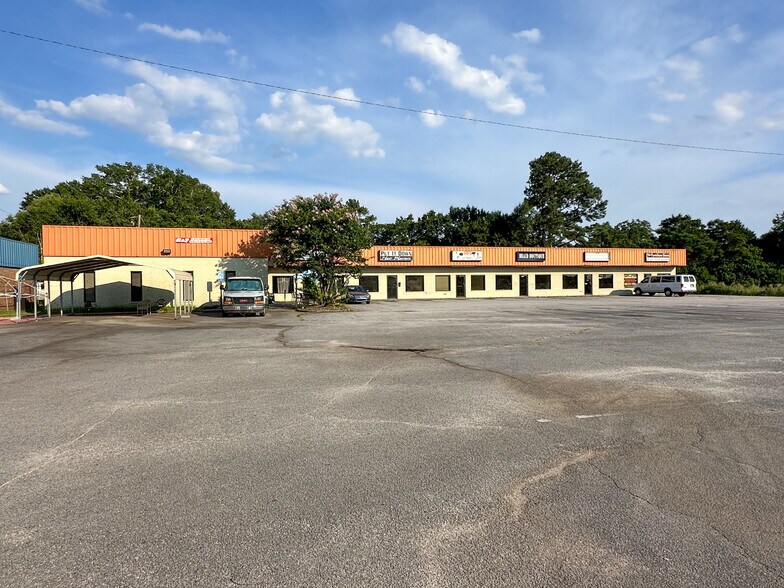 More Photos Of 4666-4678 Broad St, Sumter Restaurant For Sale