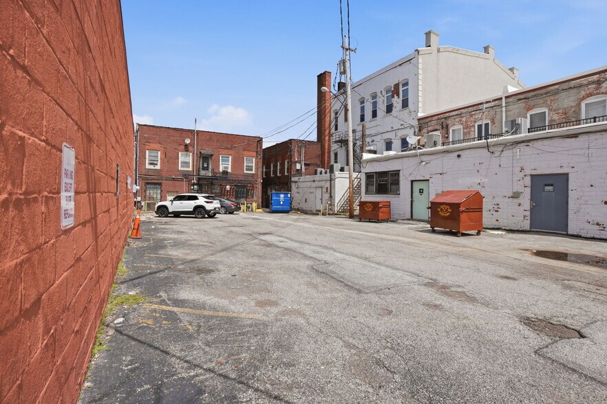 More Photos Of 4126 E Erie St, Willoughby Office For Sale